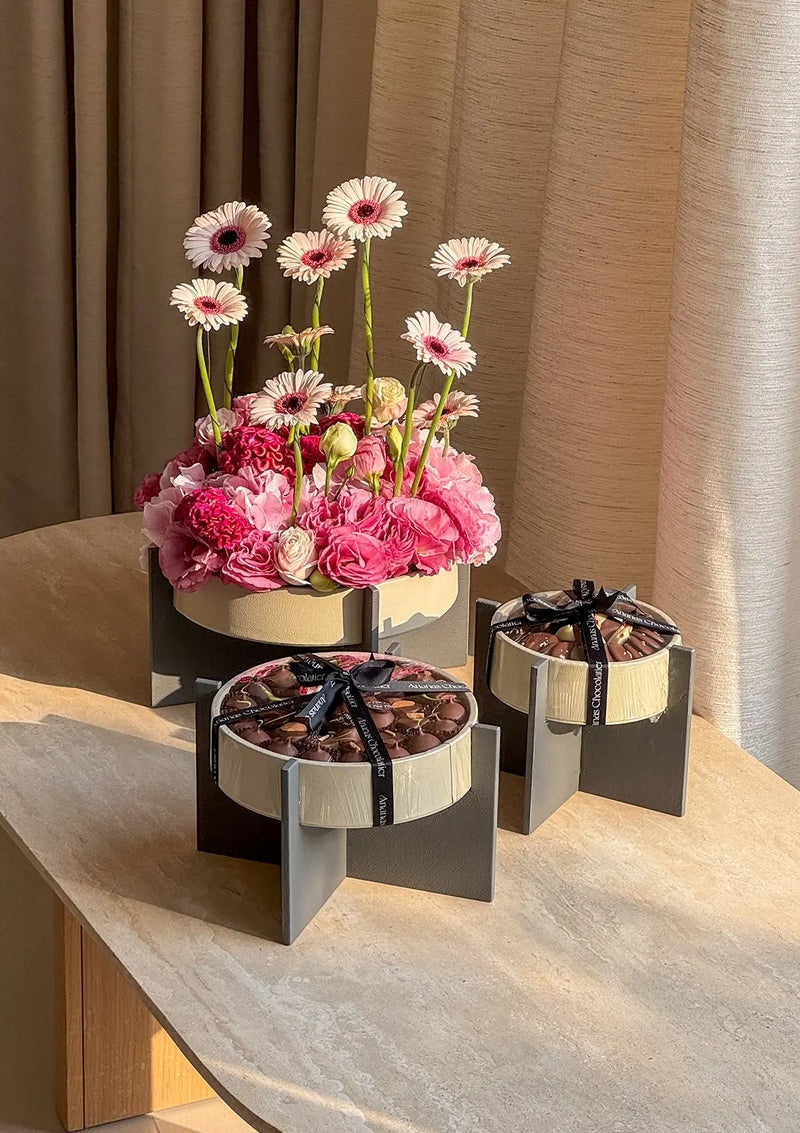 3 Set Luxe Trays | Premium Flowers & Chocolate Gifting Set